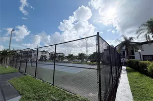 9731 Fontainebleau Blvd, Miami, FL 33172 - Photo 25