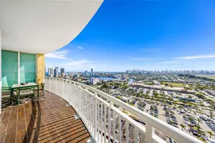 1745 E Hallandale Beach Blvd, Hallandale Beach, FL 33009 - Photo 9