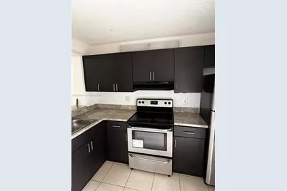 95 NE 41st St #O219, Oakland Park, FL 33334 - Photo 1