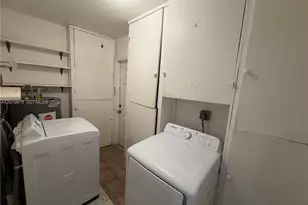 650 N 73rd Ave, Hollywood, FL 33024 - Photo 13