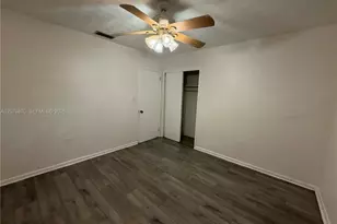 650 N 73rd Ave, Hollywood, FL 33024 - Photo 17