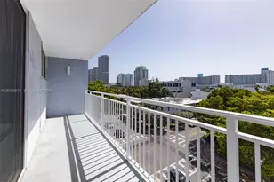 1045 10th St, Miami Beach, FL 33139 - Photo 9