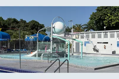 1045 10th St #604, Miami Beach, FL 33139 - Photo 35