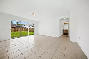 14041 SW 155th Ct, Miami, FL 33196 - Photo 5