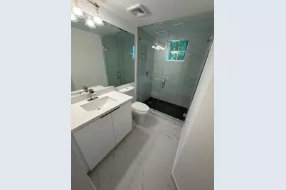 17145 N Bay Rd #4202, Sunny Isles Beach, FL 33160 - Photo 5