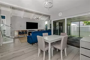 928 NW 106th Ave Cir, Miami, FL 33172 - Photo 7