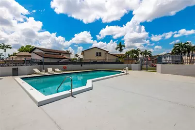 928 NW 106th Ave Cir, Miami, FL 33172 - Photo 29