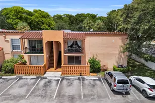 7100 Fairway Dr, Miami Lakes, FL 33014 - Photo 17