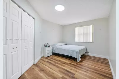 9602 NW 8th Cir, Plantation, FL 33324 - Photo 25