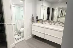 20225 NE 34th Ct, Aventura, FL 33180 - Photo 13