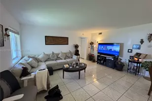 5773 La Pinata Blvd, Greenacres, FL 33463 - Photo 11