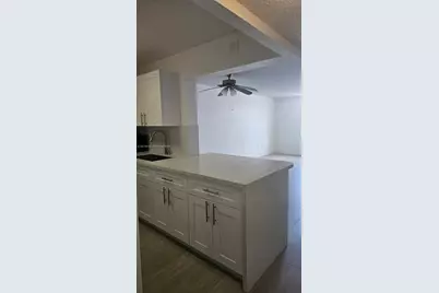 5625 W 20th Ave #208, Hialeah, FL 33012 - Photo 7