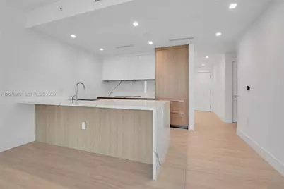 2411 Laguna Circle #2402, North Miami, FL 33181 - Photo 13