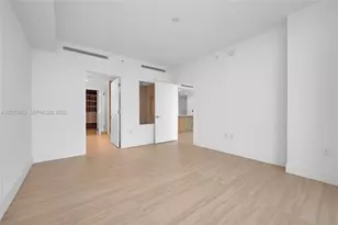 2411 Laguna Cir, North Miami, FL 33181 - Photo 17