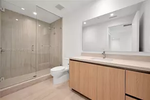 2411 Laguna Cir, North Miami, FL 33181 - Photo 9