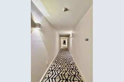 2101 Brickell Ave #1805, Miami, FL 33129 - Photo 5