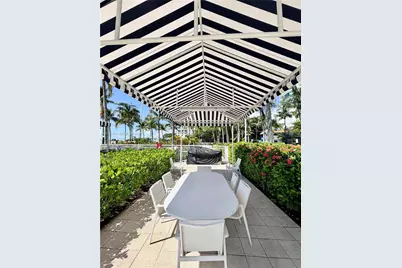 2101 Brickell Ave #1805, Miami, FL 33129 - Photo 9