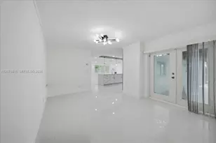 8300 SW 26th Pl, Davie, FL 33328 - Photo 19