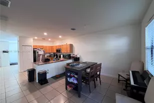 9335 W 33rd Ave, Hialeah, FL 33018 - Photo 5
