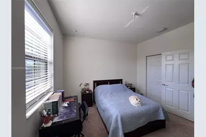 9335 W 33rd Ave, Hialeah, FL 33018 - Photo 9