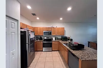 9335 W 33rd Ave, Hialeah, FL 33018 - Photo 3