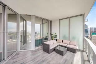 851 NE 1st Ave, Miami, FL 33132 - Photo 13