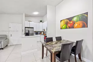 827 NE 199th St, Miami, FL 33179 - Photo 7