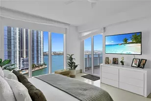 901 Brickell Key Blvd, Miami, FL 33131 - Photo 3