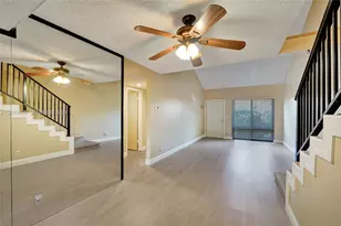 11154 NW 37th St, Sunrise, FL 33351 - Photo 9