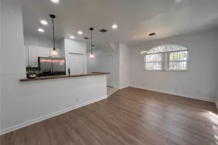 3102 Coral Ridge Dr, Coral Springs, FL 33065 - Photo 3