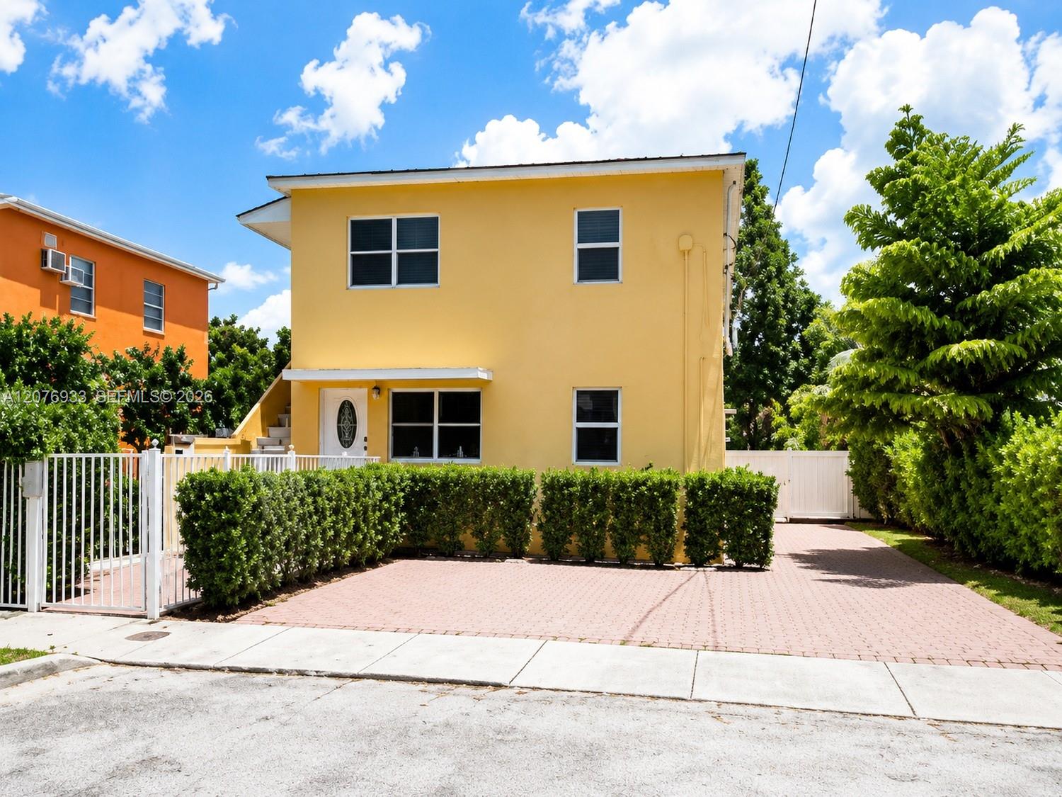 985 SW 10th St #1 - 985 SW 10th St #1, Miami, FL 33130 Luxury Property | Jose Angel Pina