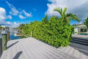 740 S Shore Dr, Miami Beach, FL 33141 - Photo 25