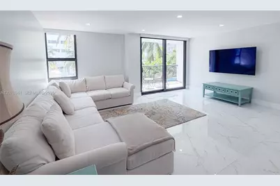 1800 Collins Ave #3H, Miami Beach, FL 33139 - Photo 3