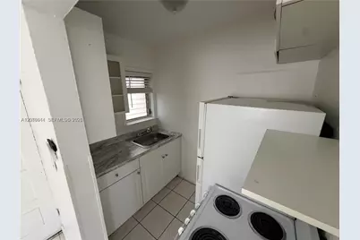 2430 SW 25th Ter #3, Miami, FL 33133 - Photo 3