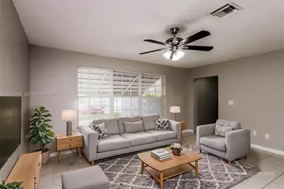 3430 N 72nd Ter, Hollywood, FL 33024 - Photo 3