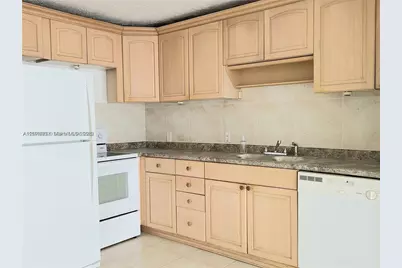 1228 West Ave #1006, Miami Beach, FL 33139 - Photo 5