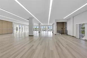 [Address not provided], Hallandale Beach, FL 33009 - Photo 15