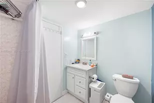 2100 Sans Souci Blvd, North Miami, FL 33181 - Photo 23