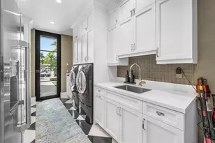 633 Isle of Palms Dr, Fort Lauderdale, FL 33301 - Photo 59