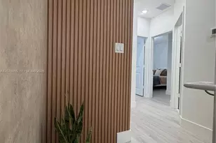 10300 NW 66th St, Doral, FL 33178 - Photo 27