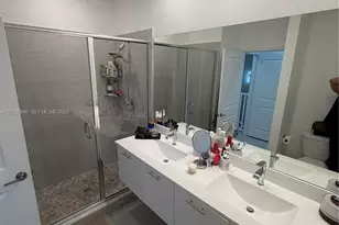 10300 NW 66th St, Doral, FL 33178 - Photo 31
