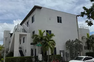 10300 NW 66th St, Doral, FL 33178 - Photo 5