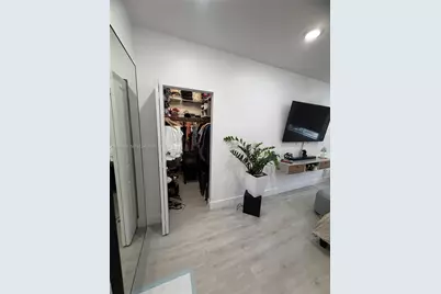 10300 NW 66th St, Doral, FL 33178 - Photo 37