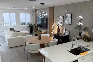 10300 NW 66th St, Doral, FL 33178 - Photo 11