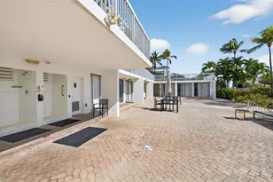 2655 Collins Ave, Miami Beach, FL 33140 - Photo 57