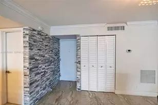 2655 Collins Ave, Miami Beach, FL 33140 - Photo 7