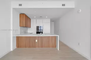 1400 Biscayne Blvd, Miami, FL 33132 - Photo 7