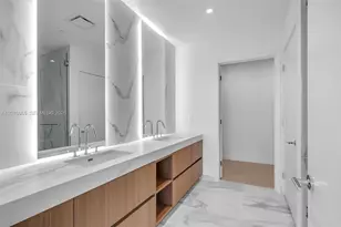 1400 Biscayne Blvd, Miami, FL 33132 - Photo 25