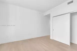 1400 Biscayne Blvd, Miami, FL 33132 - Photo 17