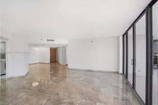 3600 Yacht Club Dr, Aventura, FL 33180 - Photo 13